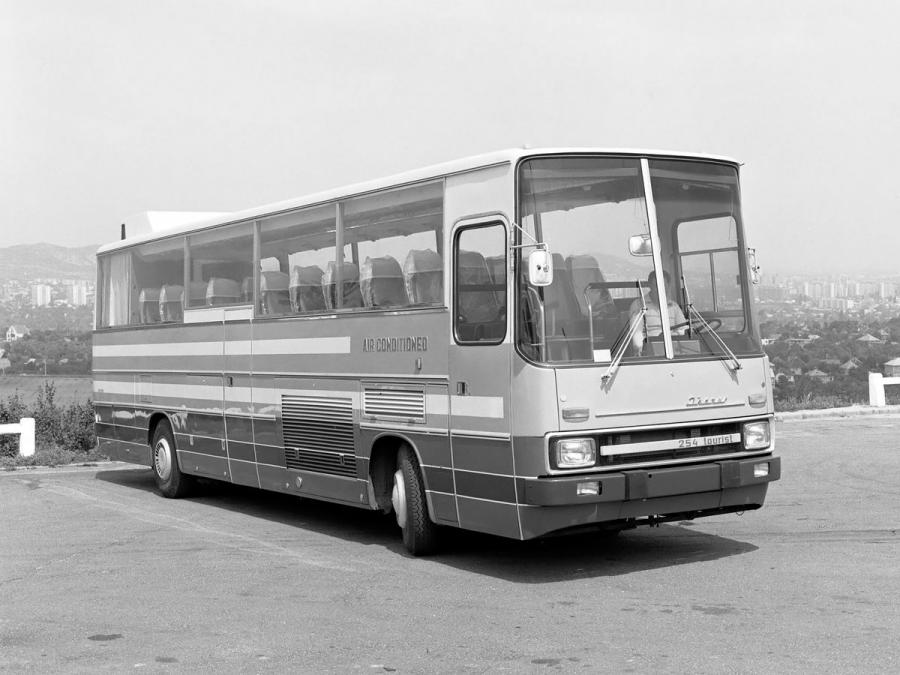  Ikarus 254 Tourist 1975 года  (фото 9 из 10)